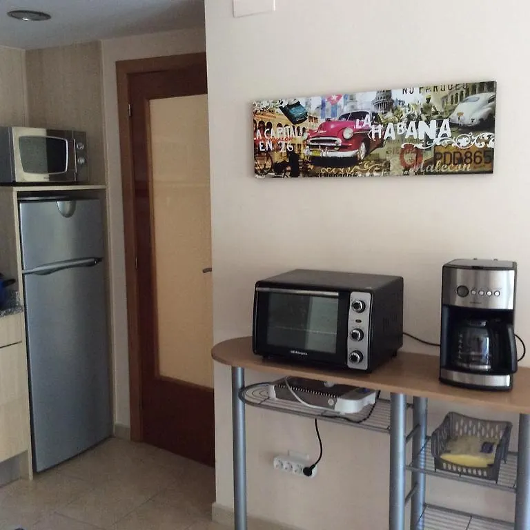 アパート Apartamentos Sol Center Lloret リョレート・デ・マル